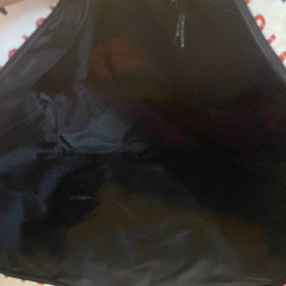 Victoria Secret over night bag! Perfect for travel or work! Great buy! - Picture 6 of 6